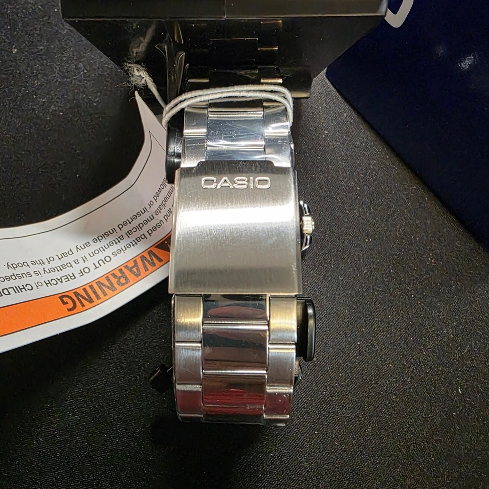 Casio MTPVD01D-7EV Watch Mens OS Silver White Analog Date Sport - Picture 3 of 5
